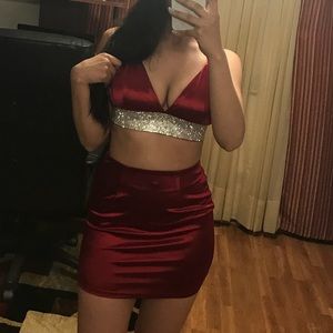 Fashion nova satin set
